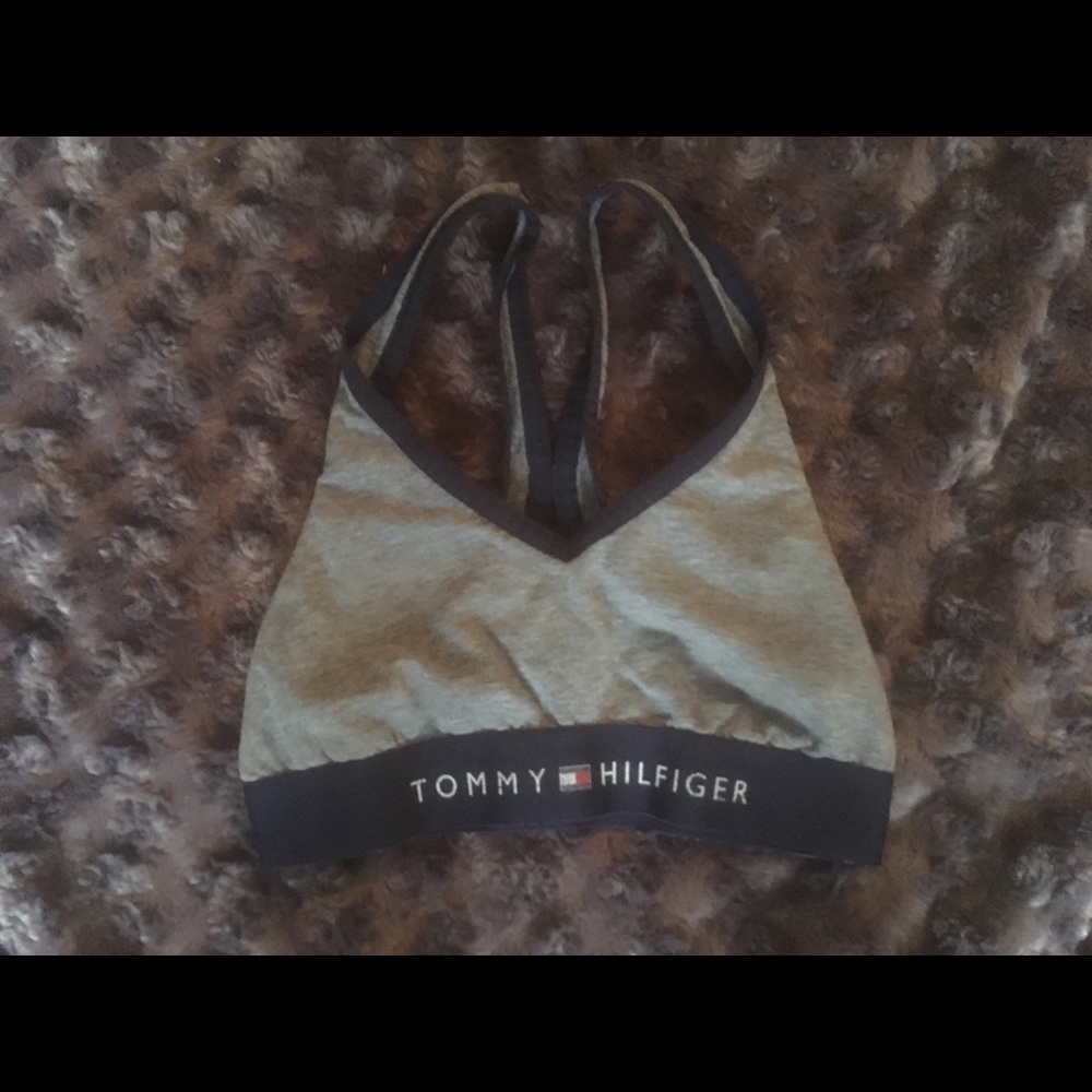 Tommy Hilfiger Sports Bra